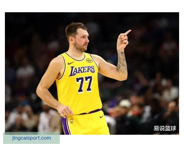 东契奇疯狂三月超强表现 高难度三分接连命中 比上次得分王更具统治力